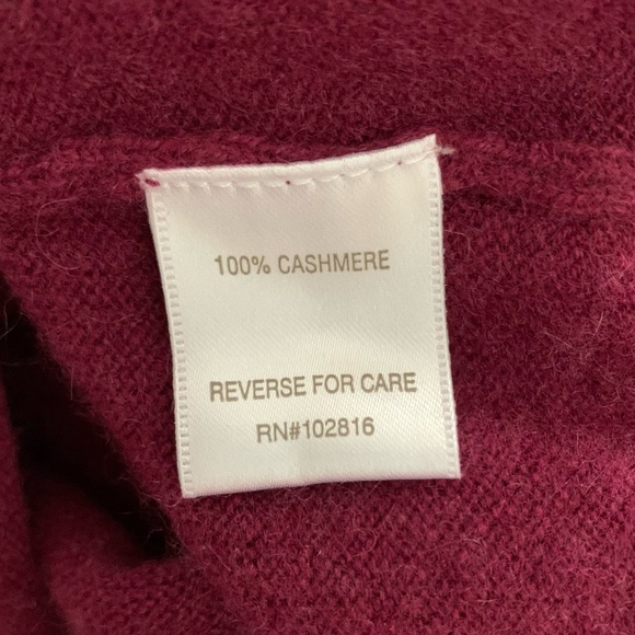 Garnet Hill 100% cashmere turtleneck sweater in mulberry - Picture 6 of 6
